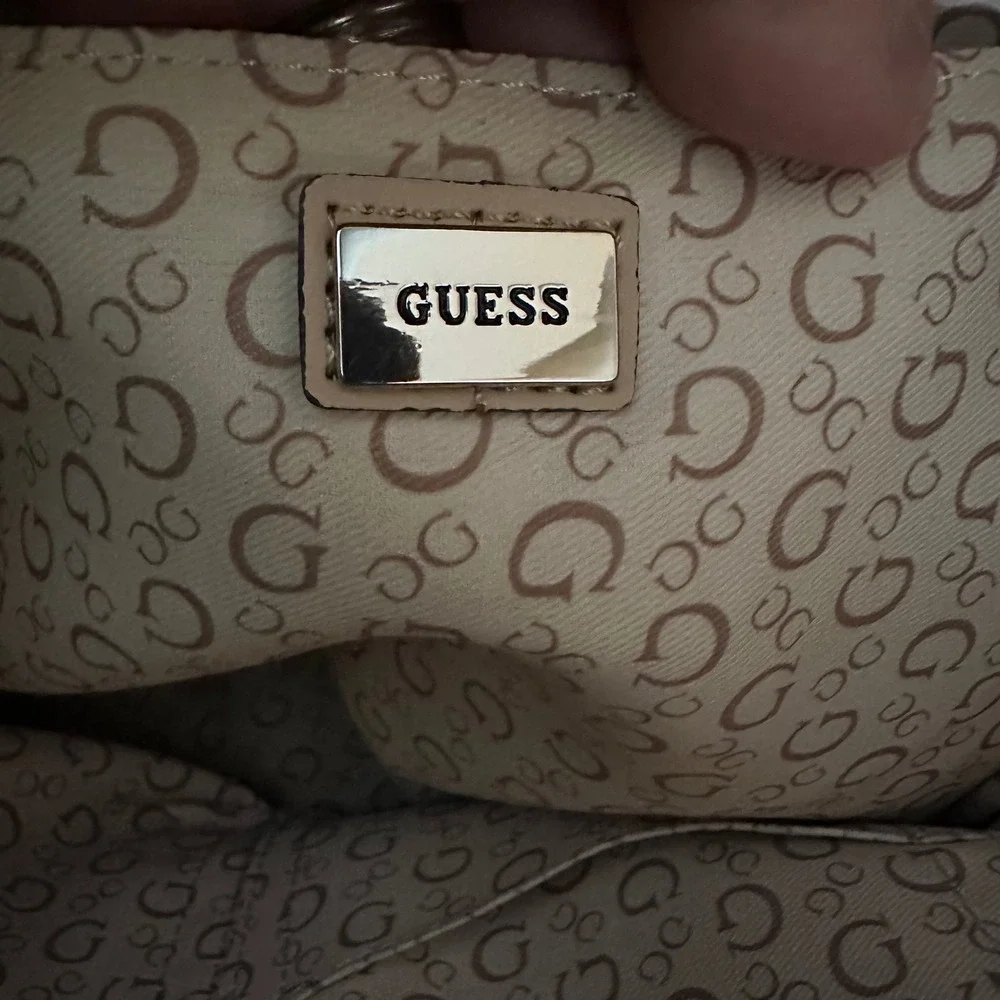 GUESS Tote Bag‎ G Logo Print Black Straps With Matching Pouch